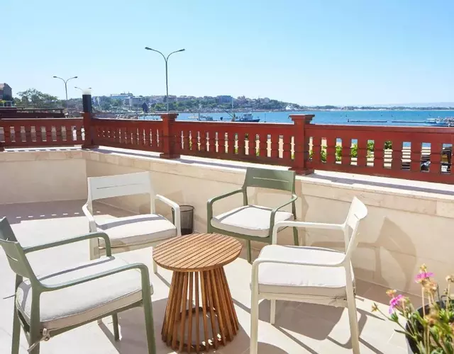 Семеен хотел НОА