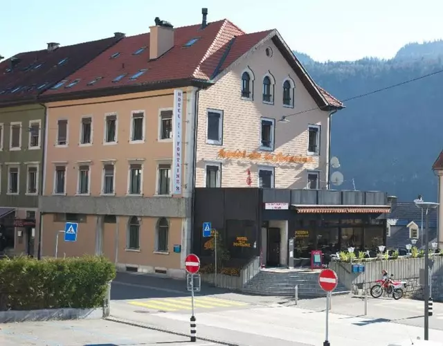 Hôtel La Fontaine