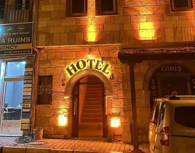 Wisstone Hotel