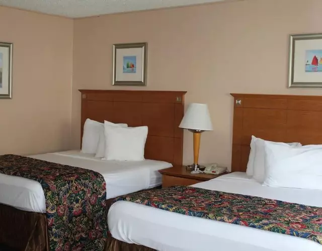Capri Motel