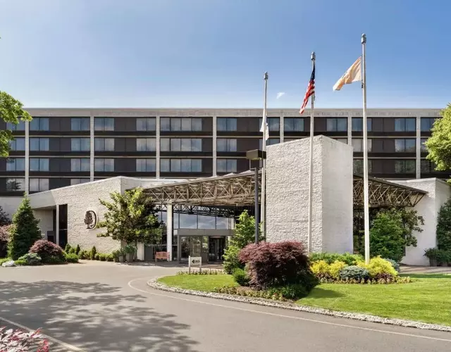 DoubleTree by Hilton Hotel & Executive Meeting Center Somerset
