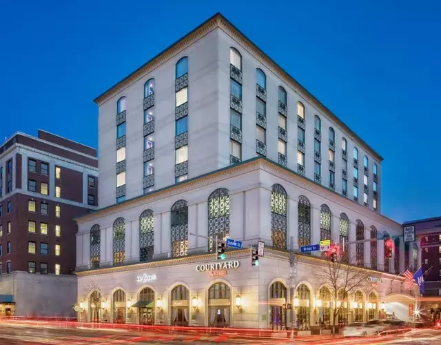 Courtyard by Marriott Stamford Downtown