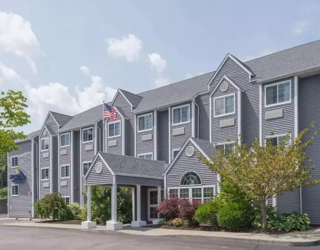 Microtel Inn & Suites by Wyndham Uncasville Casino Area