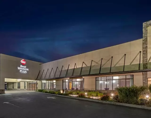 Best Western Plus Kingston Hotel and Conference Center