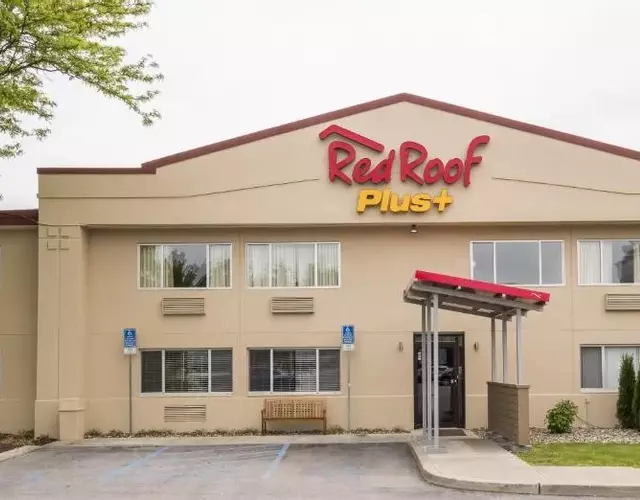Red Roof Inn PLUS+ Poughkeepsie