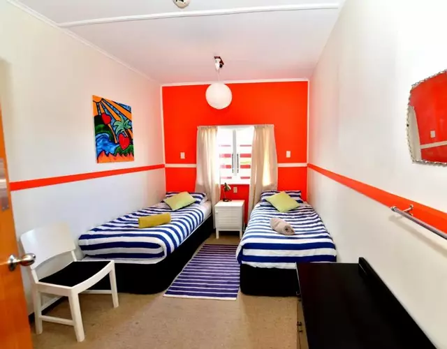 Ducks & Drakes Boutique Motel & Backpackers