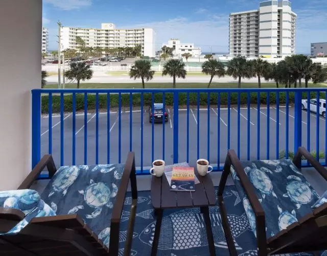 Come Drift Away in this gorgeous coastal themed 2 bed with den and 2 baths condo. OW20-303