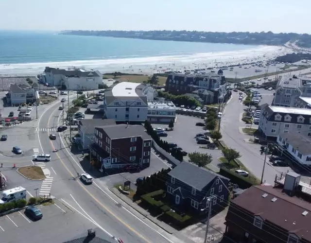 Rhea's Inn by the Sea