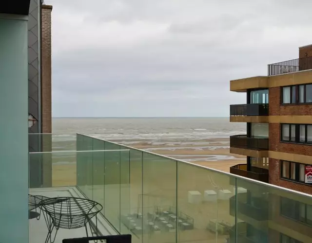 La Résidence Penthouse Duplex vue mer ,3 Chambres, 2 Salles de Bain, 4 Terrasses & parking privé