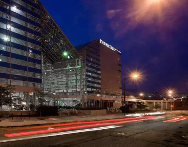 DoubleTree by Hilton Hotel South Bend