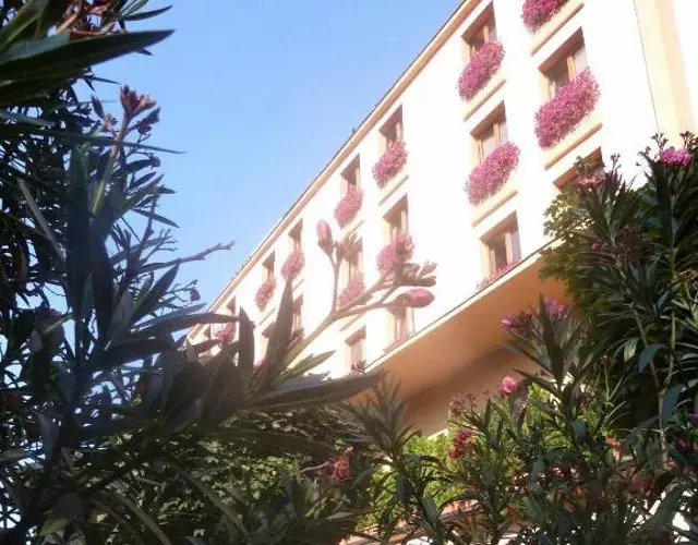 Hotel Centrál Šaľa