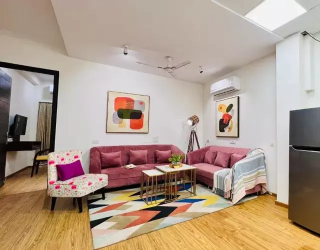 Olive Service Apartments - City Centre Noida
