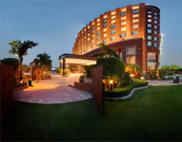 Radisson Blu MBD Hotel Noida