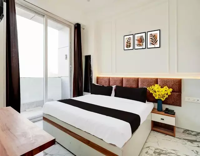 Super Collection O Surajpur Chowk Greater Noida