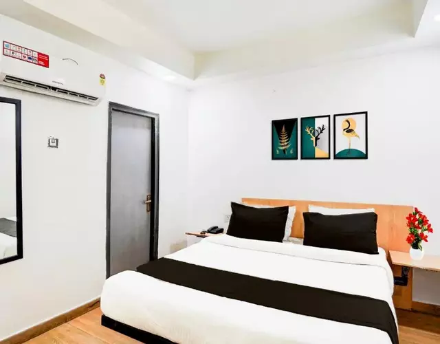 Super Collection O Vasundhara Enclave Delhi