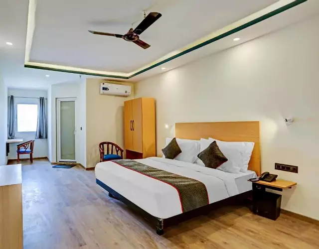 Townhouse The Madhav Sector 58 Noida Near ISKCON Temple Noida