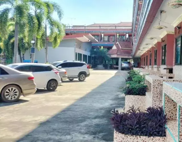 โรงแรม หิรัญแกรนด์ HIRUN GRAND Hotel