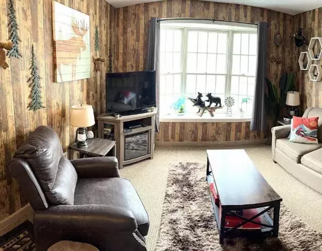 Gorgeous 1st FL Mtn View Jiminy Suite Sleeps 4 Ski On Off