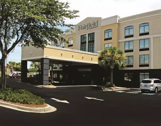 Fairfield Inn & Suites by Marriott Charleston Airport/Convention Center