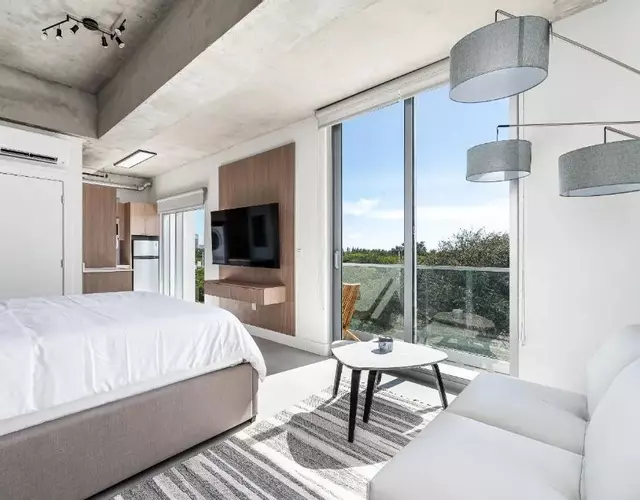 Milan Aventura Hotel