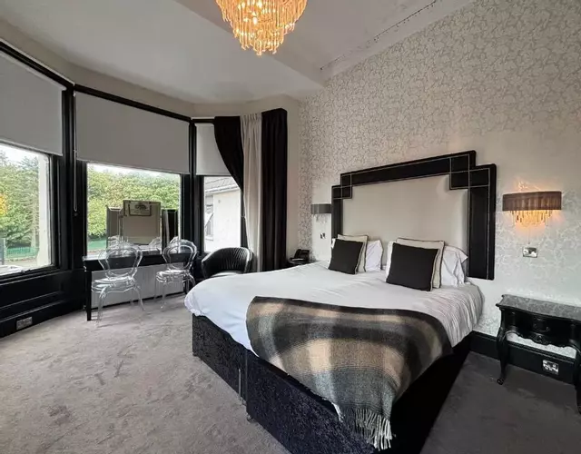 Richmond Park Hotel