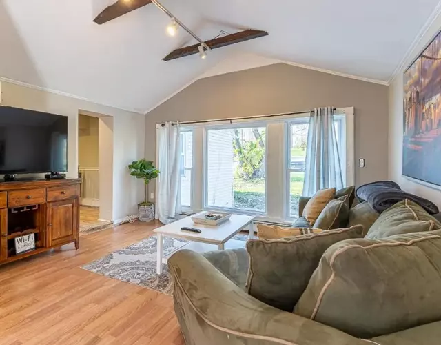 H2 1 Bedroom Downtown Stamford