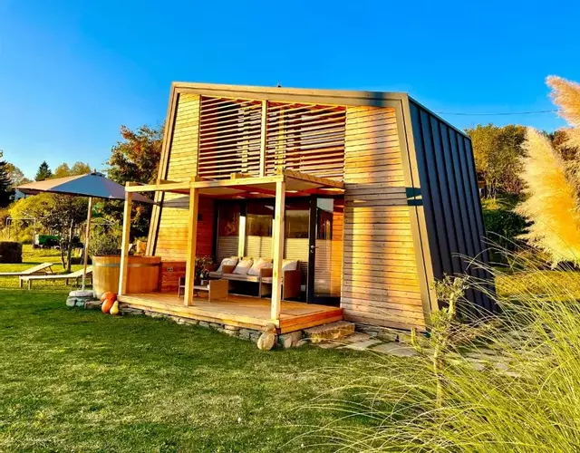 MAXI SONCE, Odprte vasi