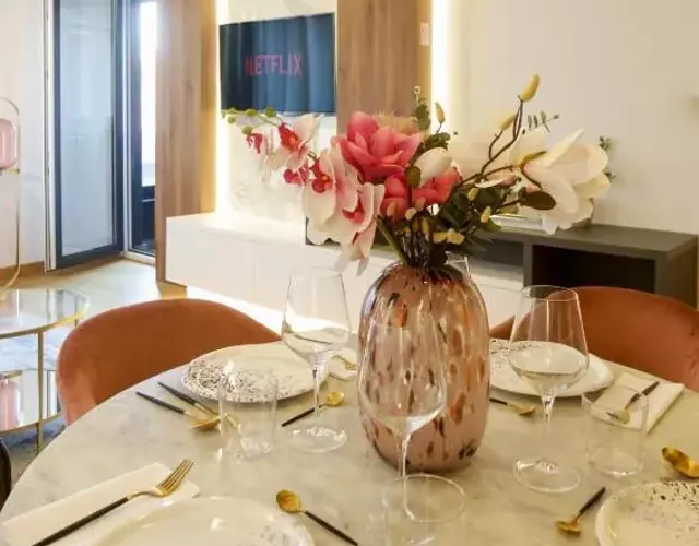 Supernova Royal Residence