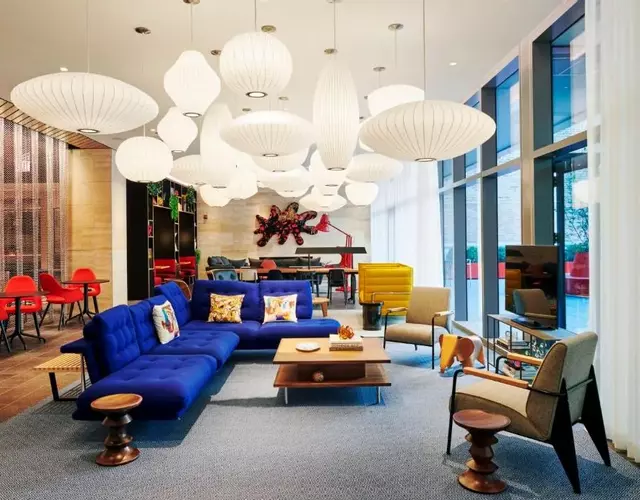 citizenM Chicago Downtown