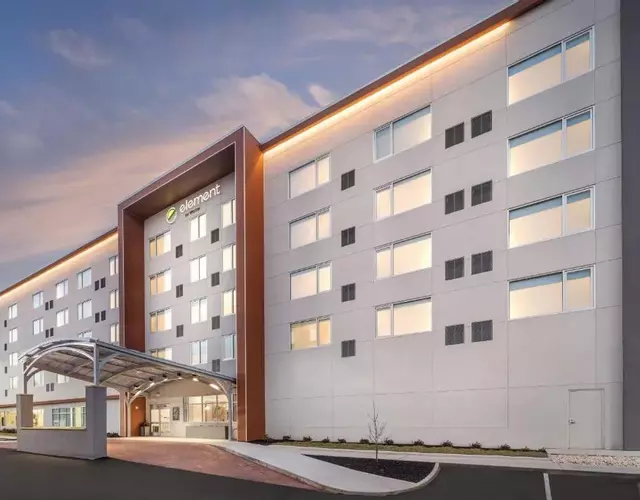 Element Knoxville West