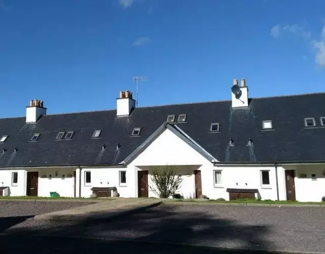 Loch side Apartment