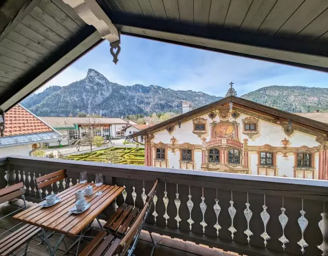 Neu! Moderner bayrischer Flair vor Pilatushaus