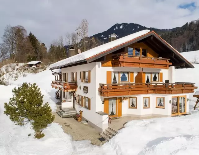 "Haus Alpenblick" - Annehmlichkeiten von 4-Sterne Familien-und Wellnesshotel Viktoria können mitbenutzt werden