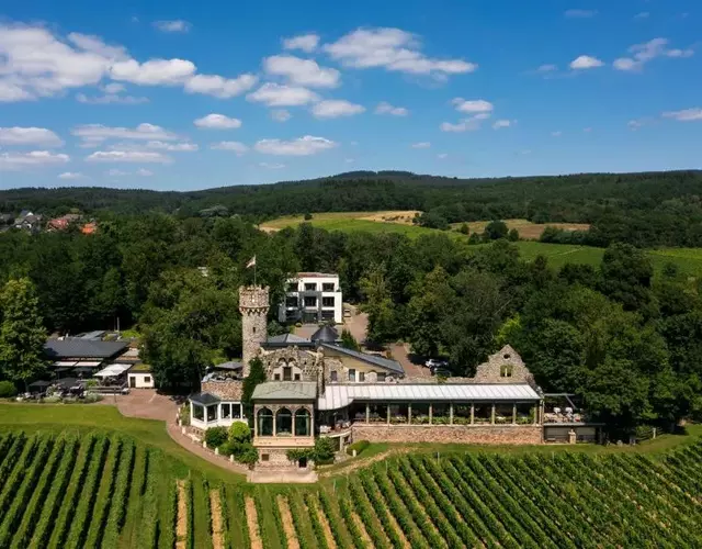 Relais & Châteaux Hotel Burg Schwarzenstein