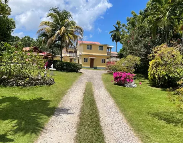 Little Shaw Park Guest House