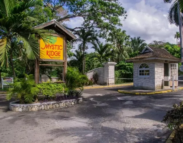 Mystic Ridge Apt 2 Plus 6