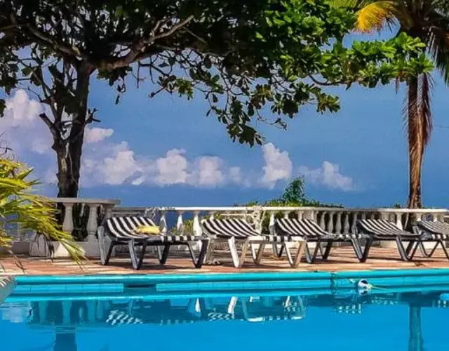 Silver Seas Hotel