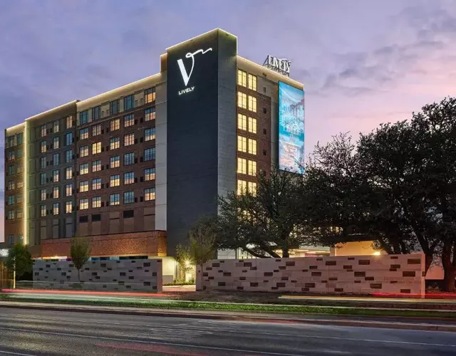 Lively Hotel On Oak Oklahoma City, Tapestry By Hilton