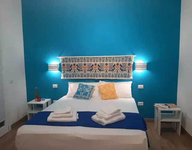Camera Olbia Centro, vacanze Olbia e dintorni- Blue House Guest House