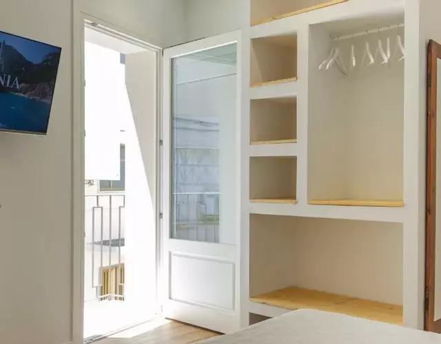 Emma's Downtown - Eco Design Rooms