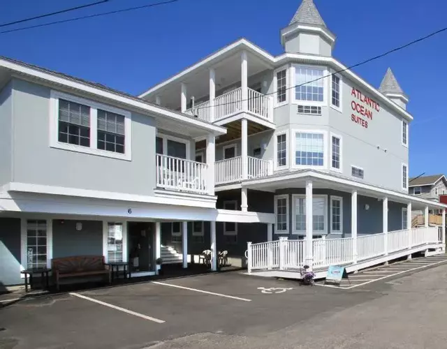 Atlantic Ocean Suites