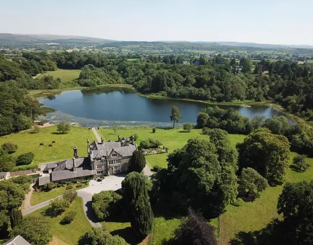 Blessingbourne Cottages & Apartments