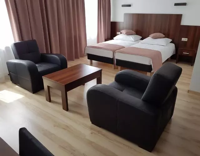 Pod Kominem Pokoje i Apartamenty