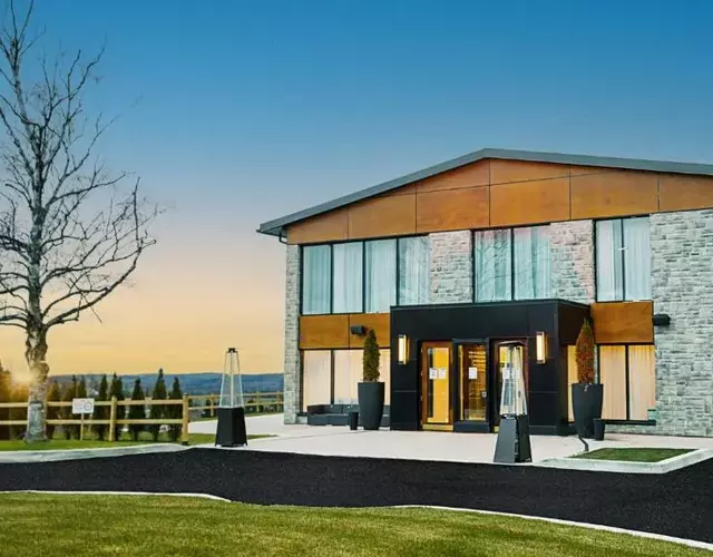 Mount Alverno Luxury Resorts