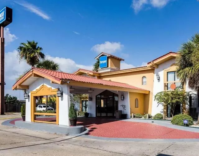 Sunrise Inn & Suites New Orleans