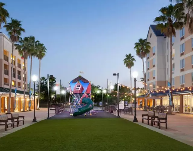 SpringHill Suites by Marriott Orlando Lake Buena Vista in Marriott Village