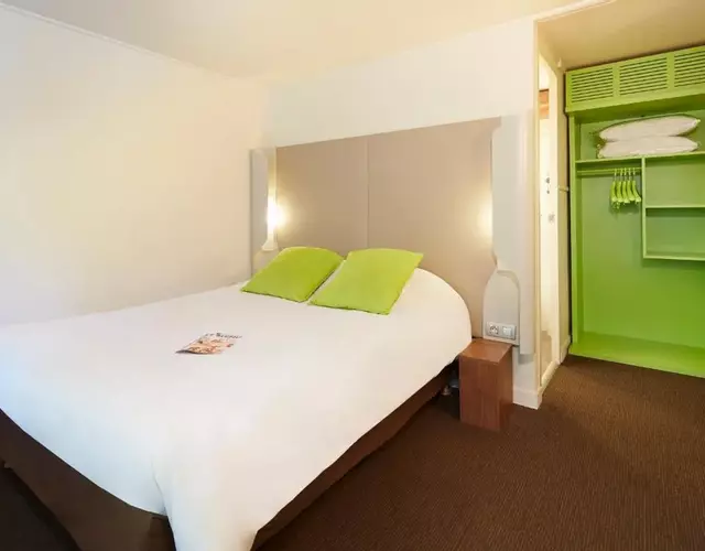 Campanile Orleans - La Source