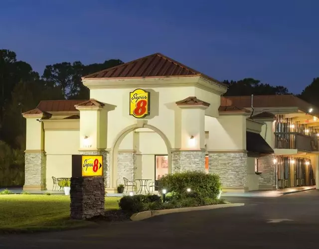Super 8 by Wyndham Ormond Beach