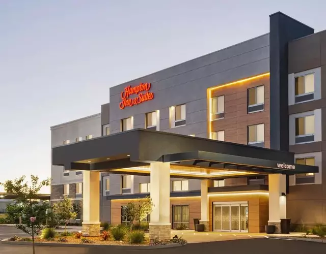 Hampton Inn & Suites Oroville