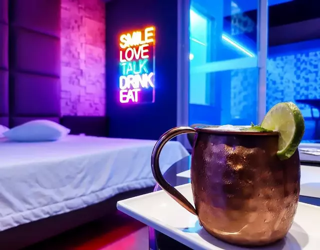 Motel Belle (Adult Only)